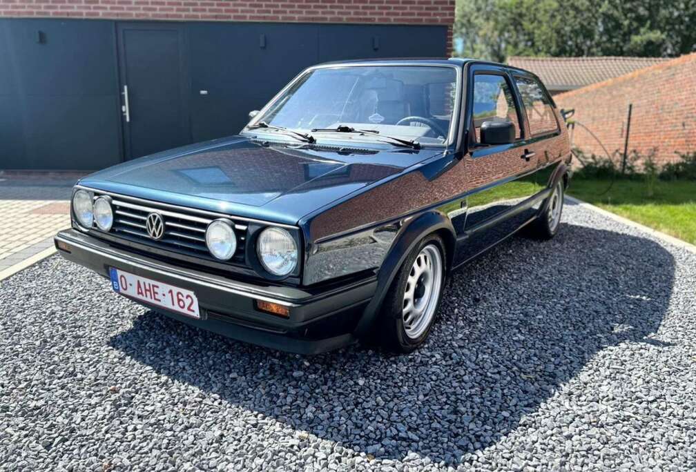 Volkswagen golf 2