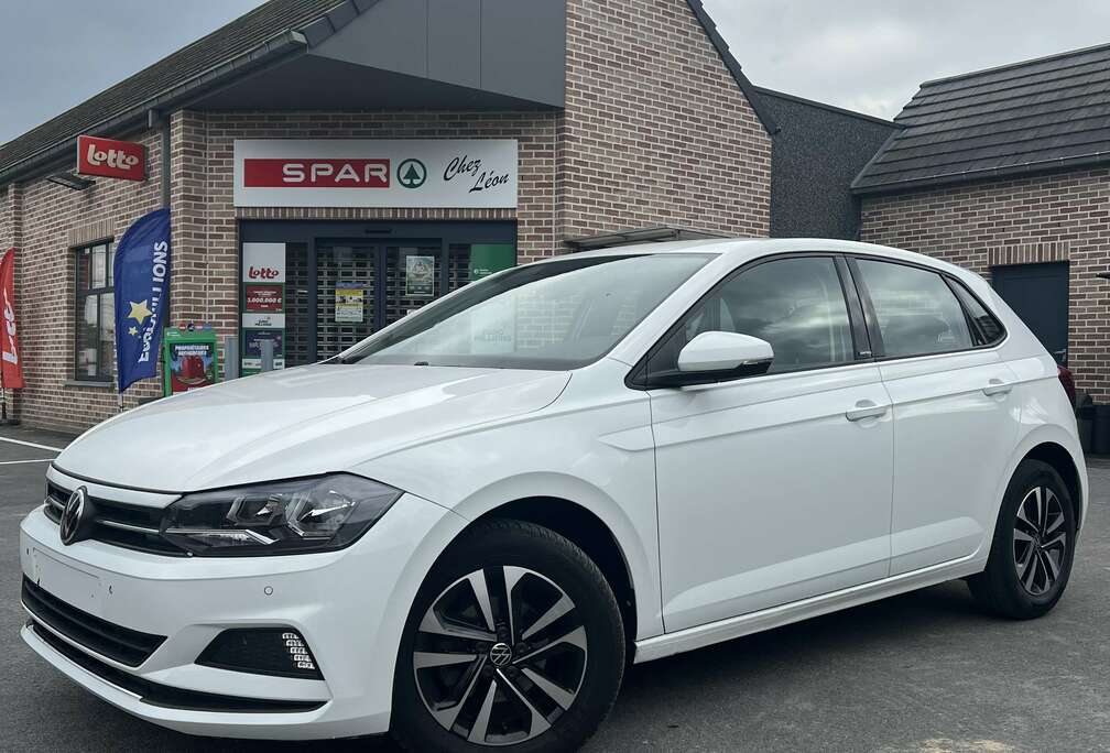 Volkswagen POLO United 2021 95ch Cockpit Digital