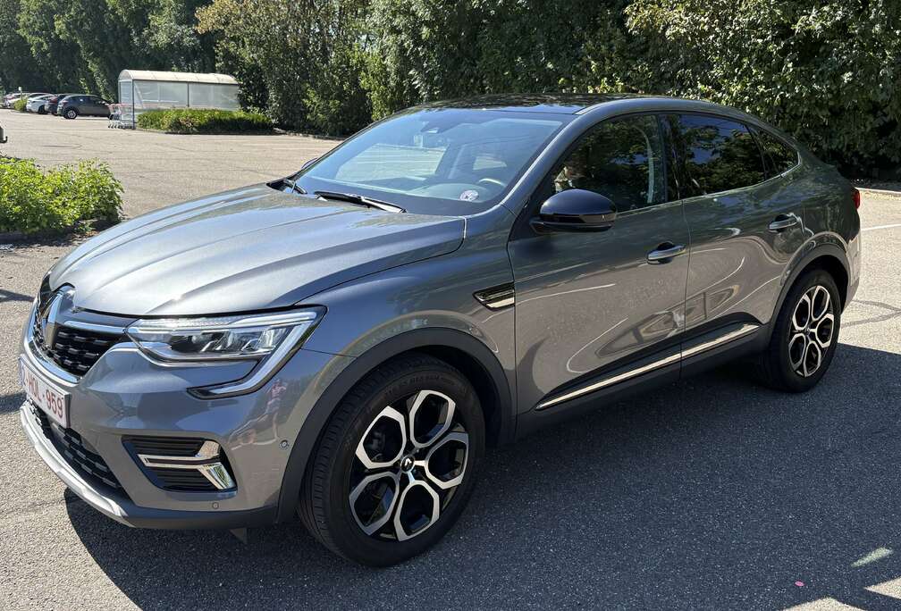 Renault 1.3 TCe MHEV Techno EDC