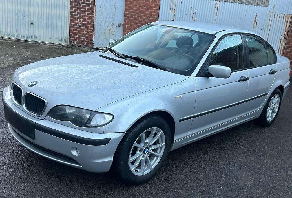 BMW 316i prêt à immatriculé