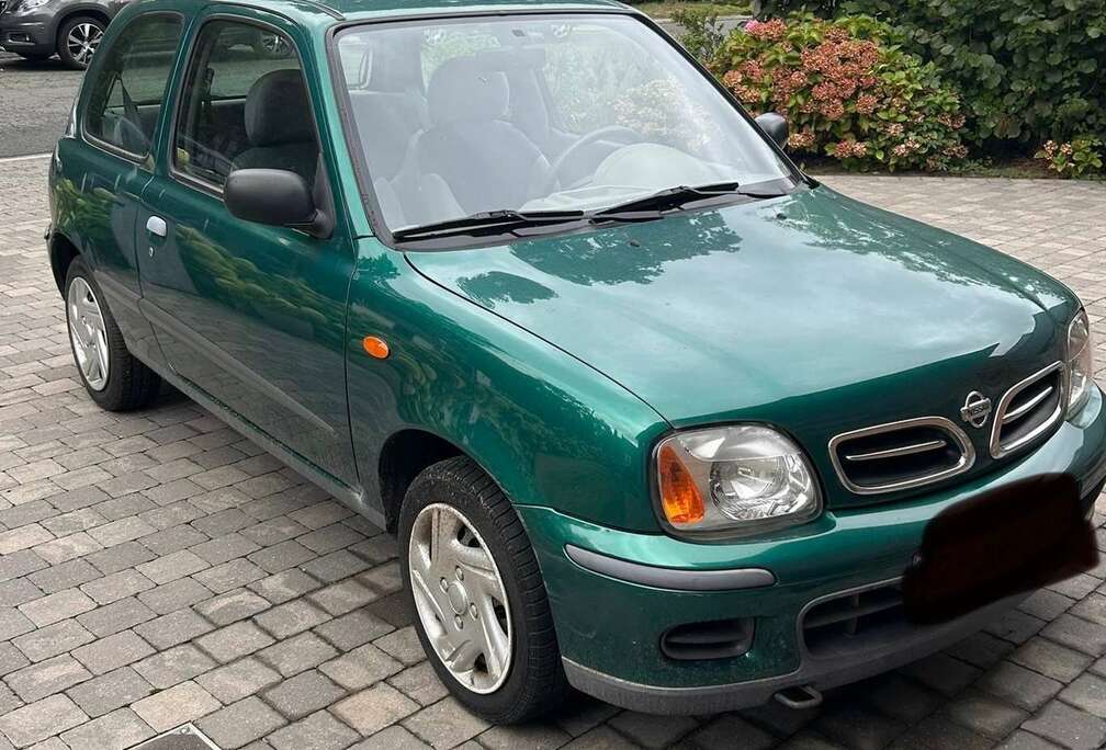Nissan 1.0i 16v Comfort