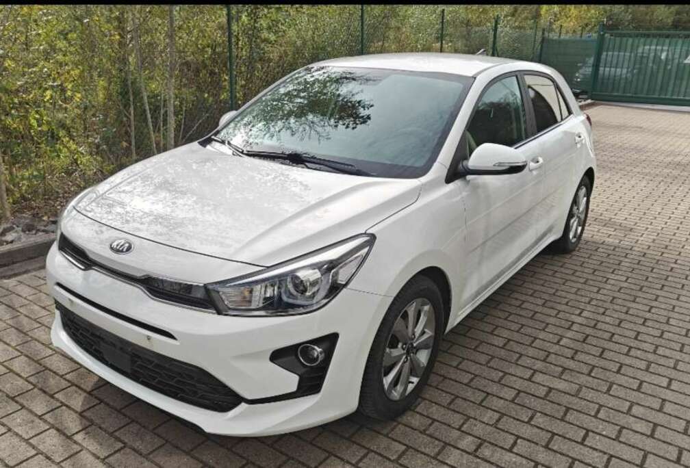 Kia MORE 1.0T 100CV