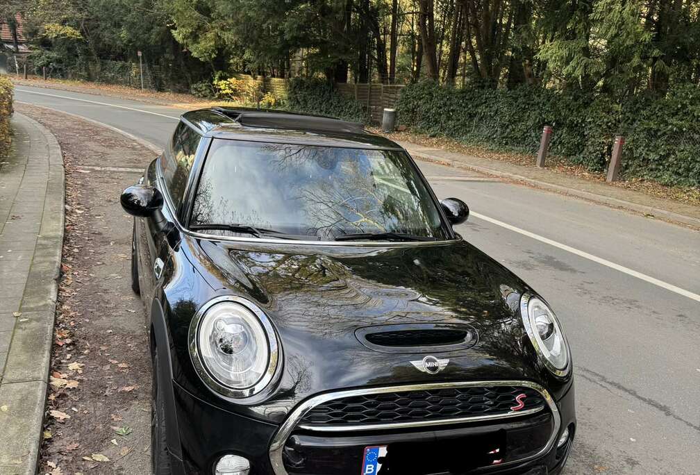 MINI 1.6i Mayfair