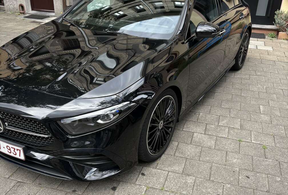 Mercedes-Benz 7G-DCT AMG Line Advanced Plus