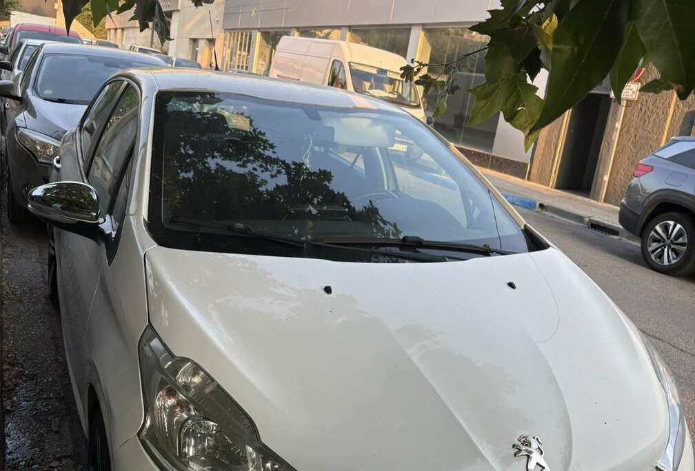 Peugeot 1.6 BlueHDi Active 75