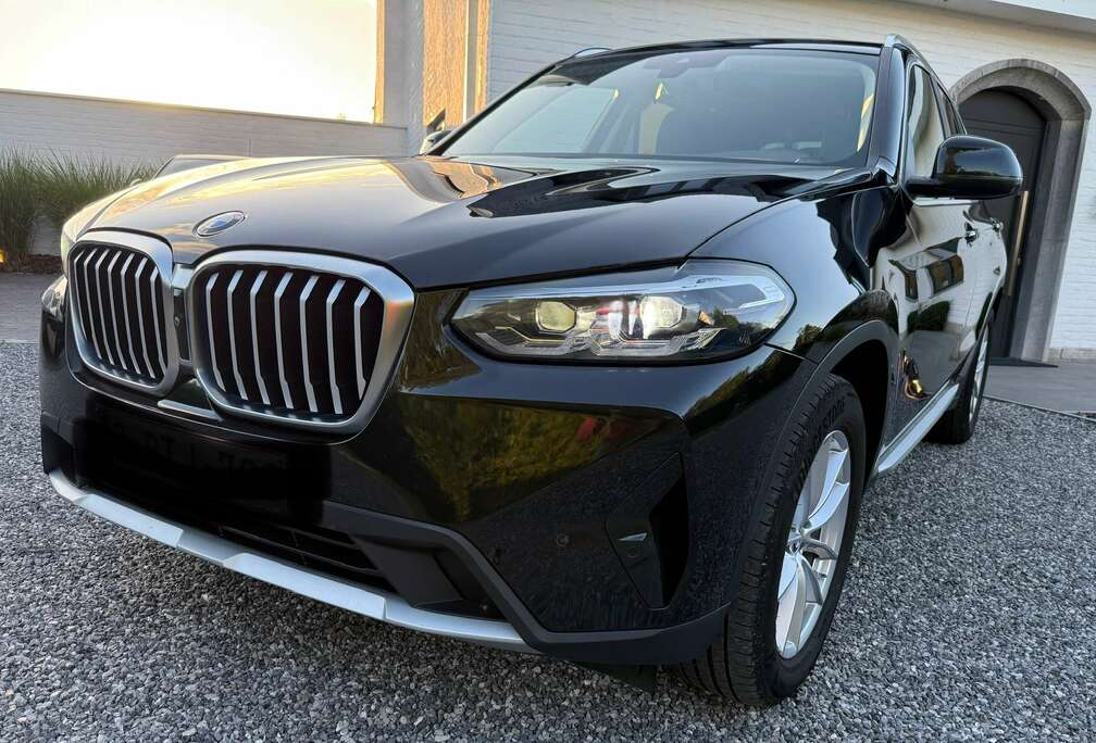 BMW 1.8 d  sdrive CUIR - TOIT PANORAMIQUE