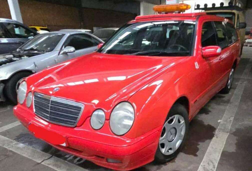 Mercedes-Benz E 220 CDI Classic