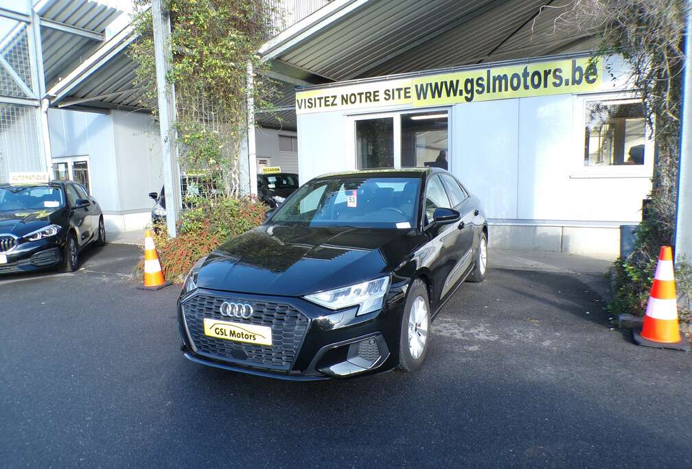 Audi A3 2.0 TDi 115cv noir 09/21 64.715km Airco GPS USB