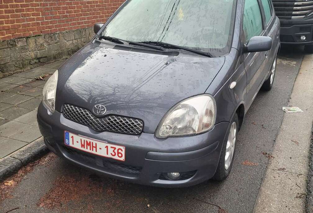 Toyota 1.0i VVT-i 16v Linea Natura