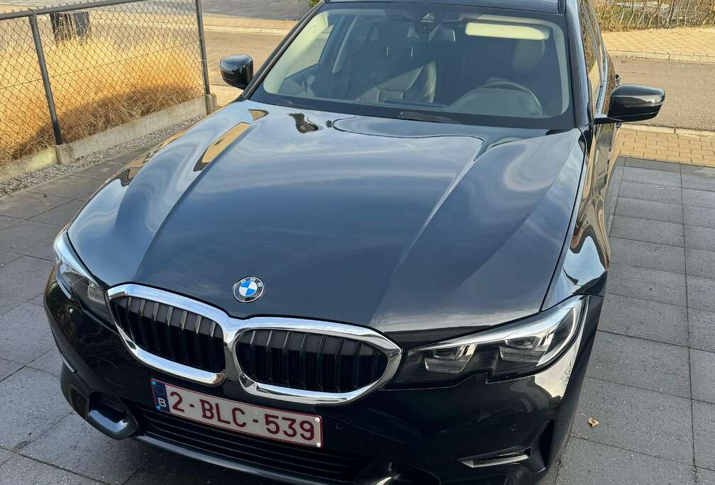 BMW 318i Touring Aut.