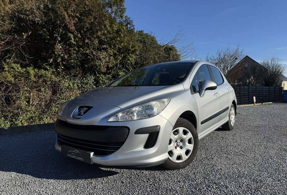 Peugeot 1.4i Confort * AIRCO * GARANTIE