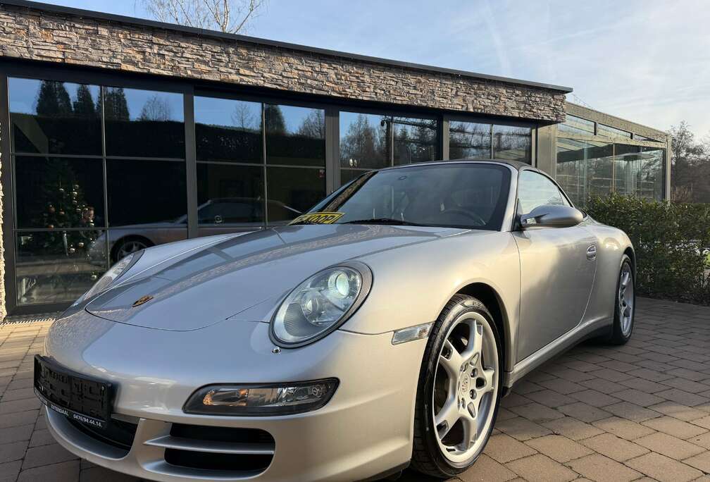Porsche Carrera 4** CABRIO ** VOLLEDER// CHRONO //ESPRESSO