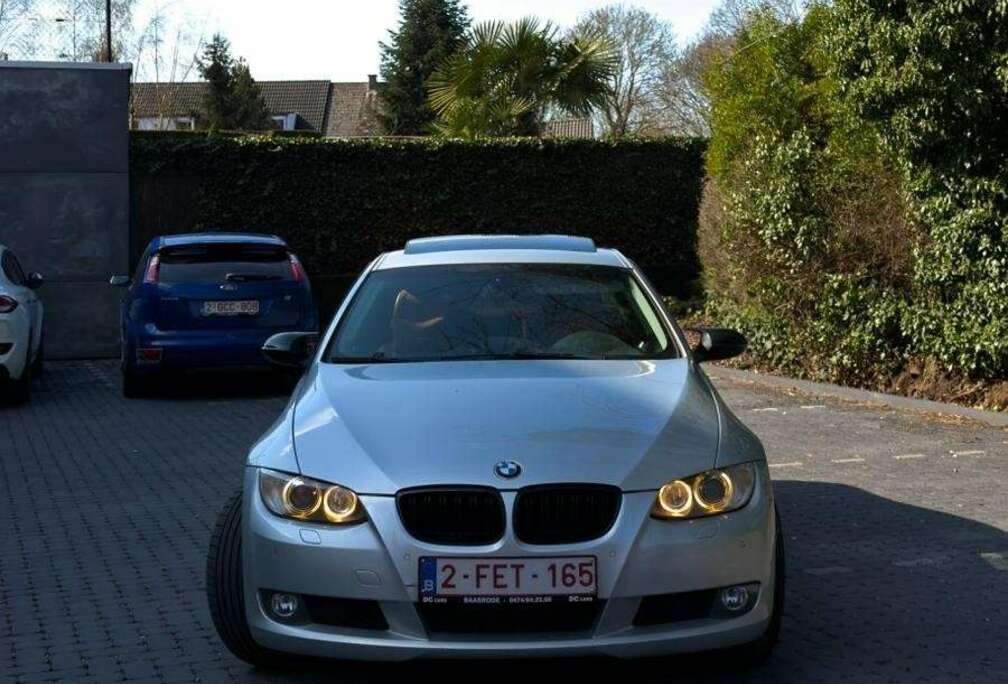 BMW 330xi Coupe Aut.