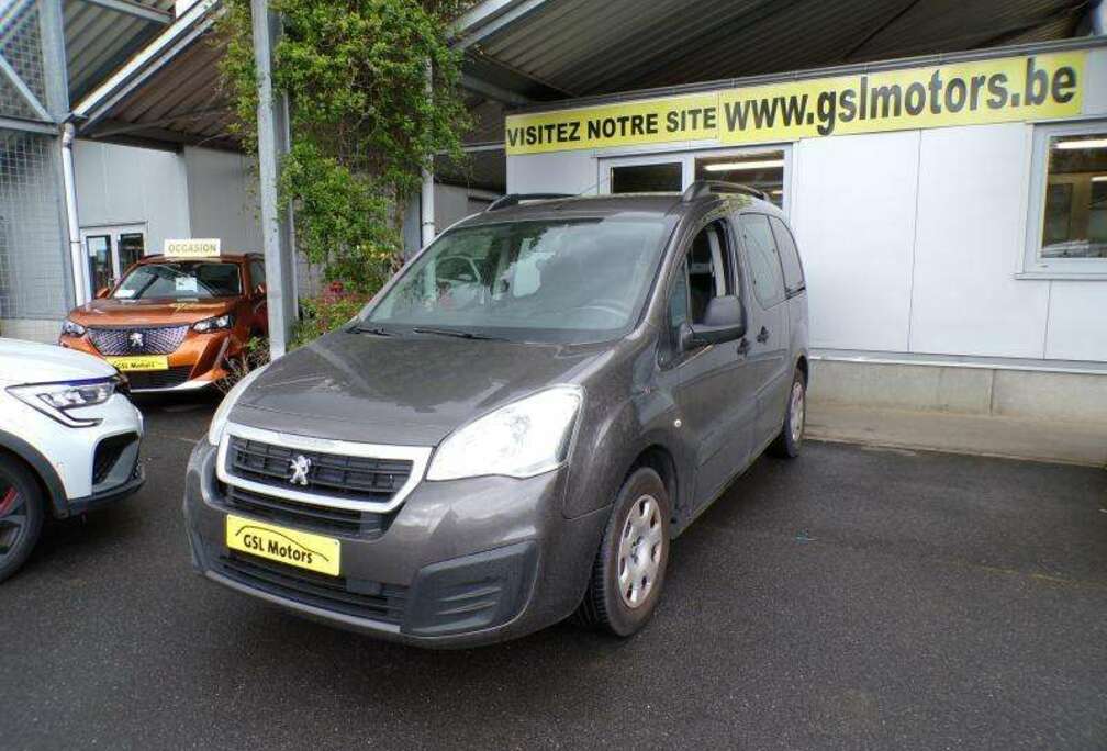 Peugeot 1.6HDi 99cv Automatique gris 03/17 Airco Capteurs