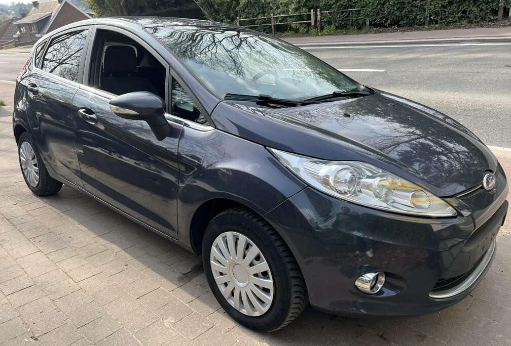 Ford 1.6 TDCi Titanium ECOnetic DPF
