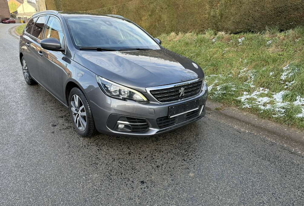 Peugeot 308 SW 1.2 PureTech Allure (EU6.3)