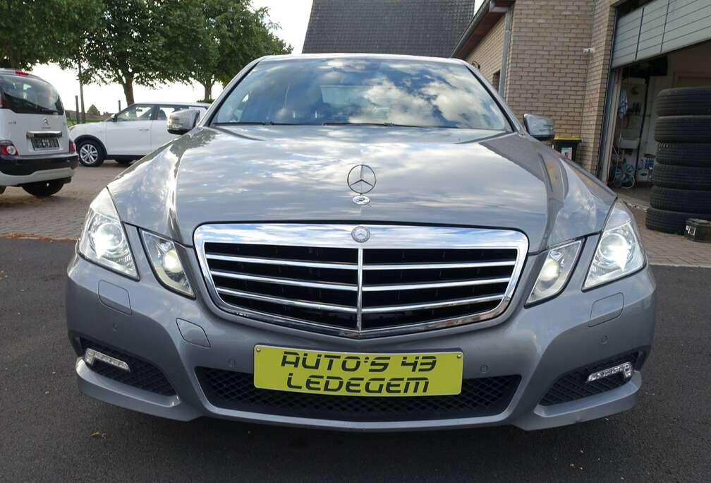Mercedes-Benz E 220 CDI BE Avantgarde AUTOMAAT 1Eigenaar servicebook proper