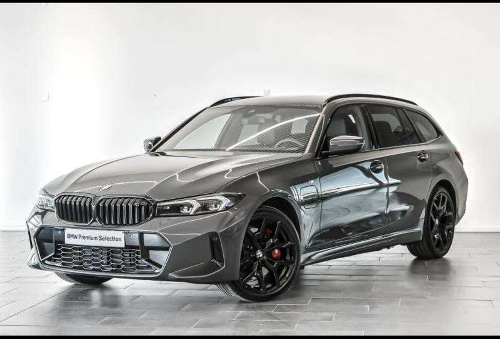 BMW 330e Touring M Sport Pro