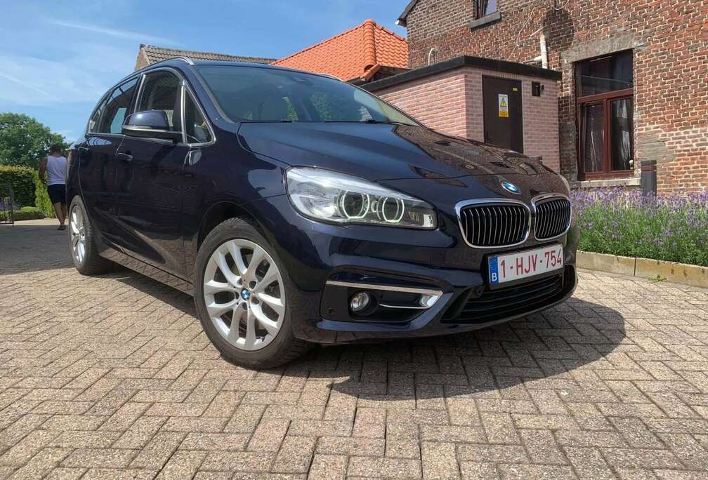 BMW 225i Active Tourer Aut. Luxury Line