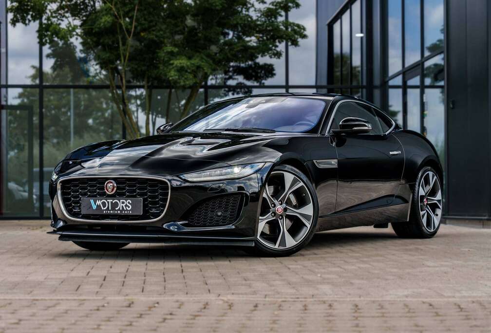 Jaguar Coupe 2.0 P300 - Panoramadak - Meridian 600W - CarPlay - Camera - Blind Spot - LED Premium - Leder