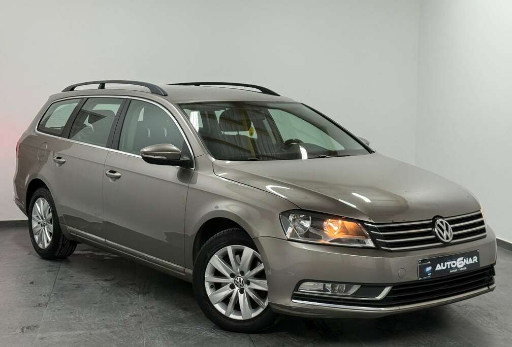 Volkswagen 2.0TDi Euro5 - 1erMain - Carnet