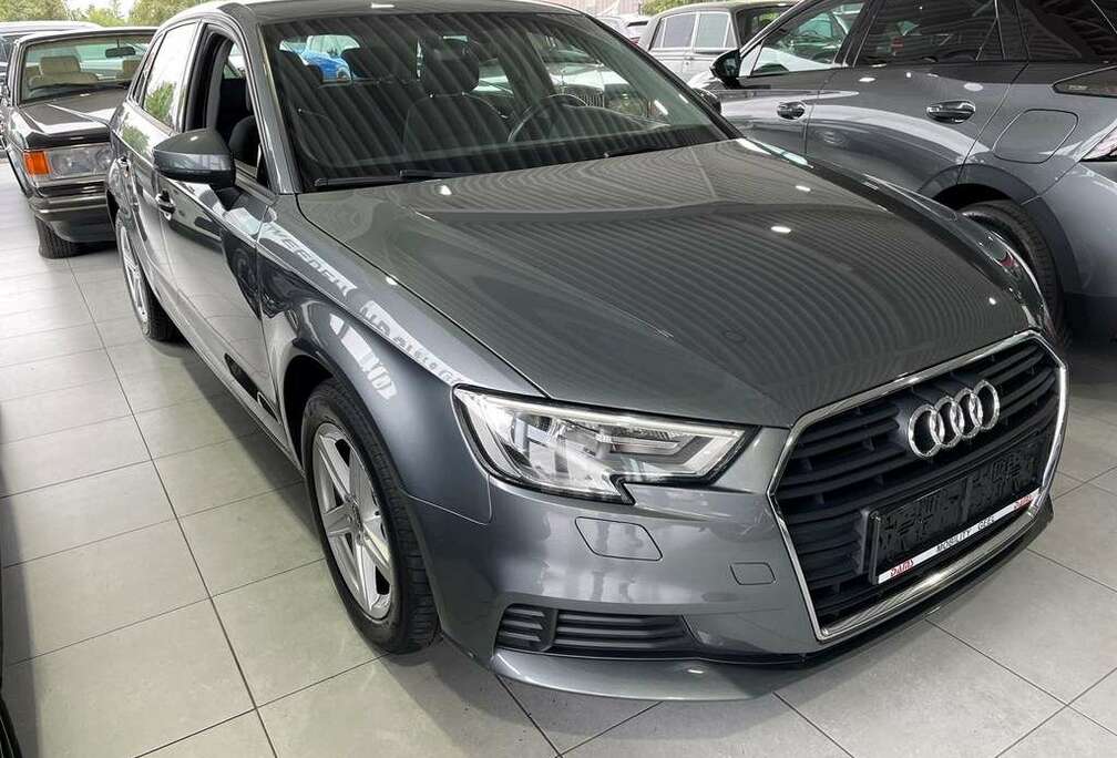 Audi AUDI  AUTOMAAT