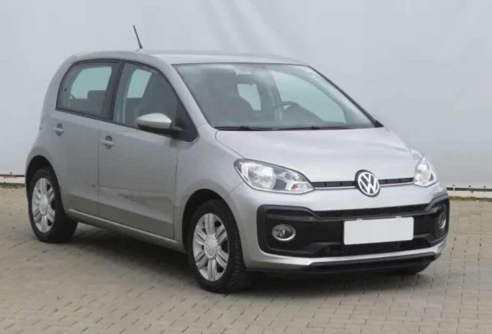 Volkswagen up TSI (BlueMotion Technology) move up