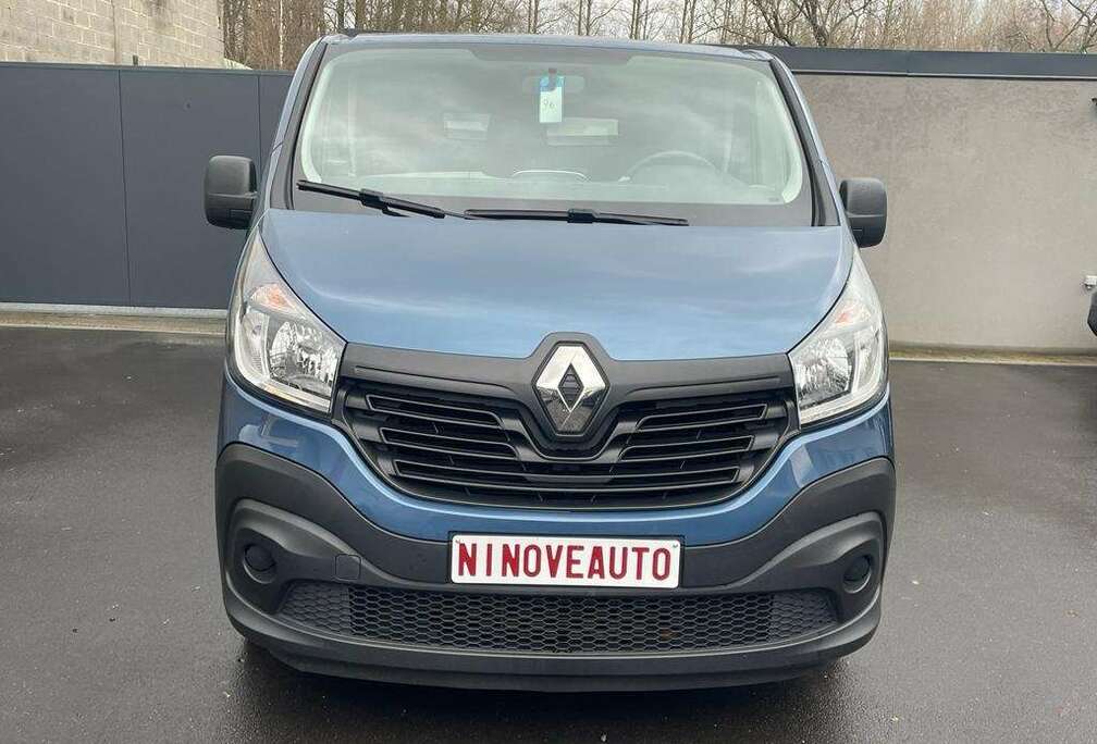 Renault 1.6d dCi 140CV Energy* L2H1 LICHTE VRACHT NAV BLUE