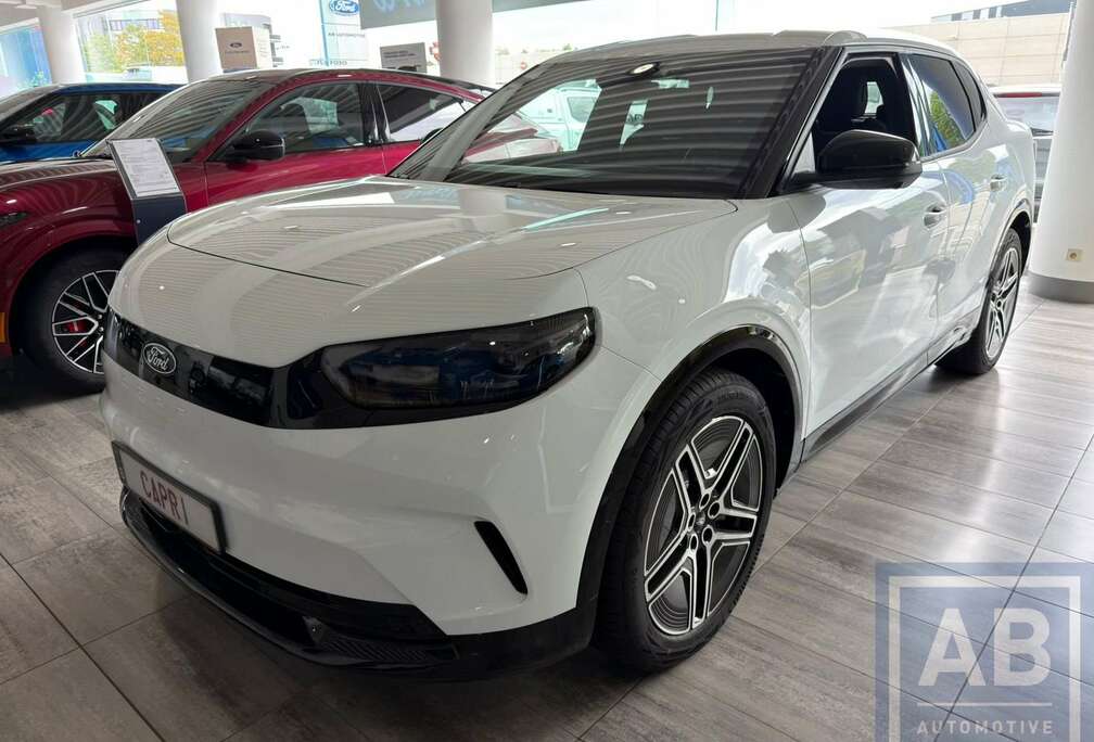 Ford * AWD / PREMIUM / 79Kwh / Garantie *