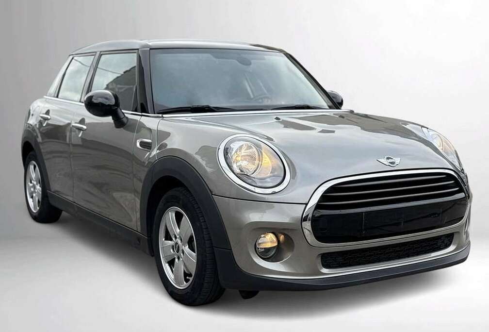 MINI 1.5 Cooper  Garantie  Navi 82.000km