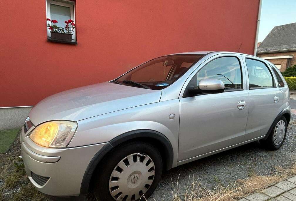 Opel Corsa 1.2i XE 16v Edition Kim Clijsters