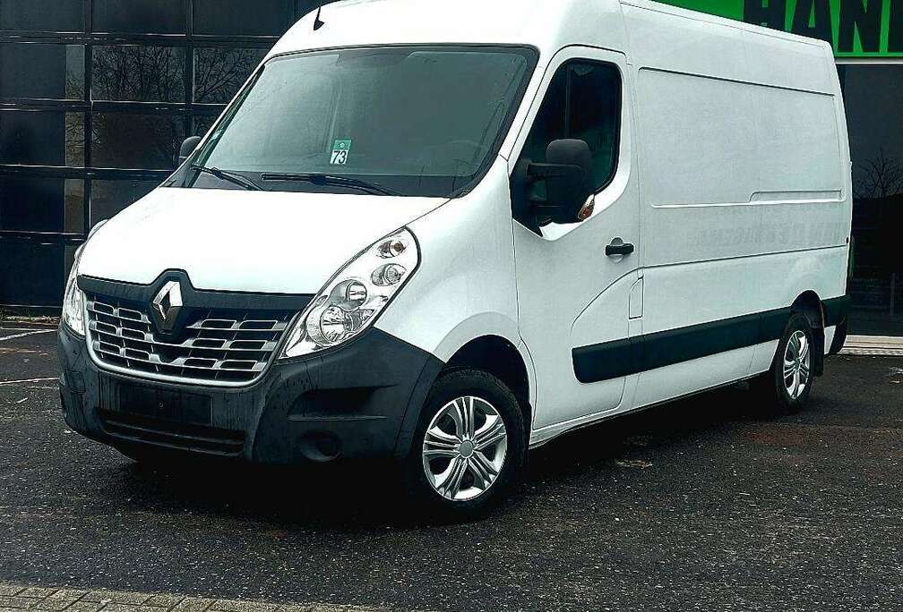 Renault 2.3DCI L2H2 ** 62000km ** 13900+BTW **