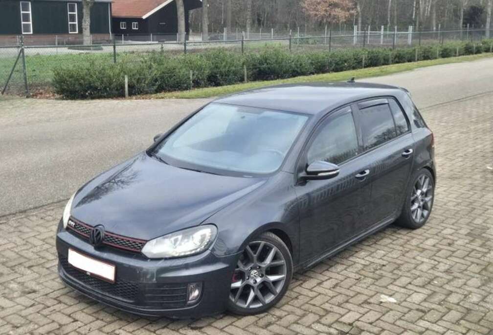 Volkswagen 2.0 TSI DSG