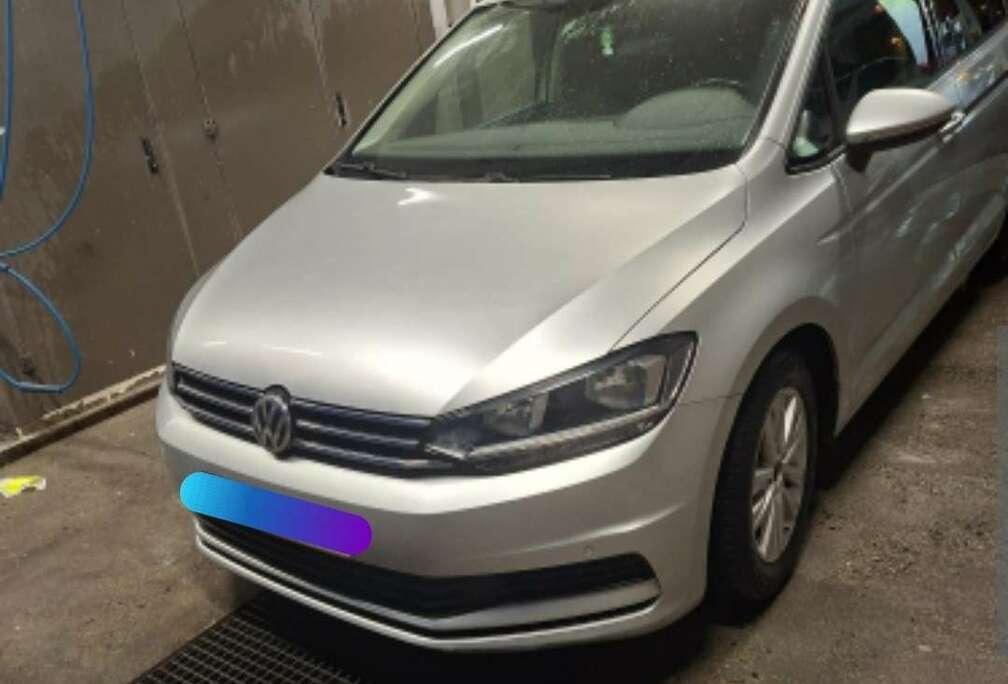 Volkswagen Touran 1.6 TDi SCR Trendline DSG