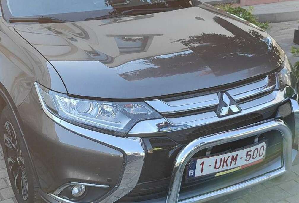 Mitsubishi 2.2 DI-D 4WD Instyle Safety