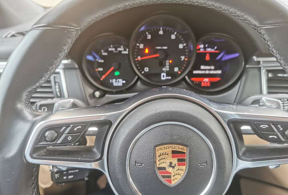 Porsche Macan 2.0 Turbo PDK