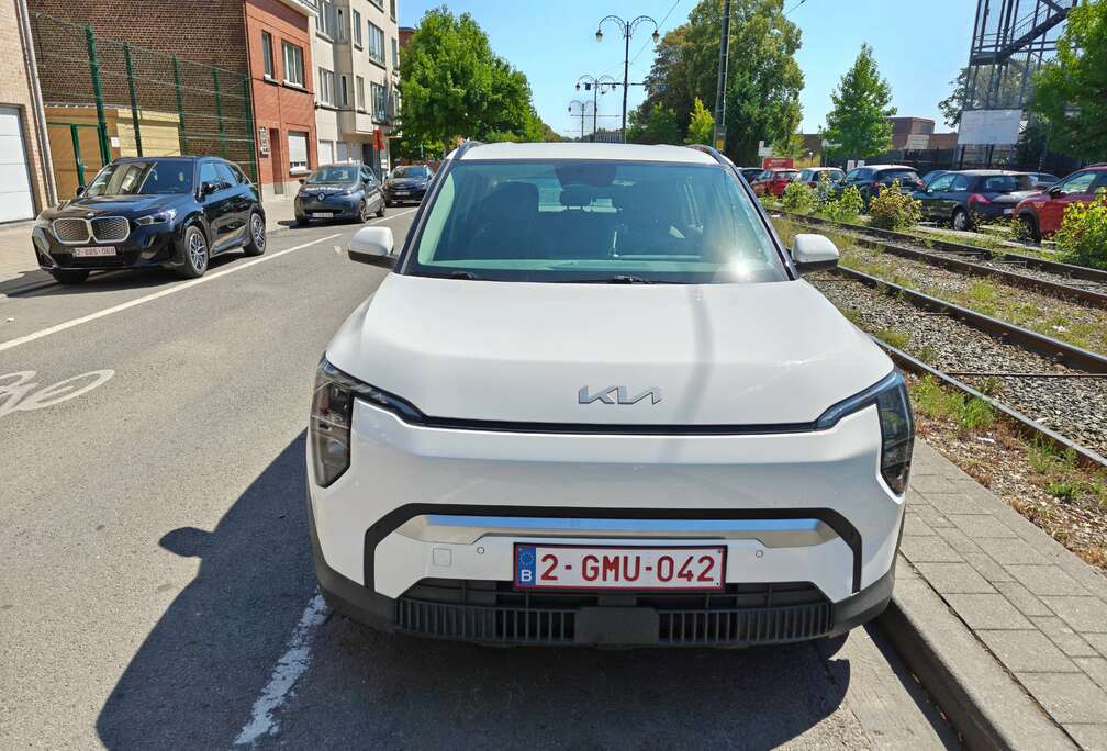 Kia EV3 81.3 kWh Business avec 1 pack Long range