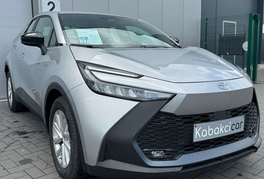 Toyota 1.8 Hybrid ACTIVE//VEHICULE NEUF//GARANTIE