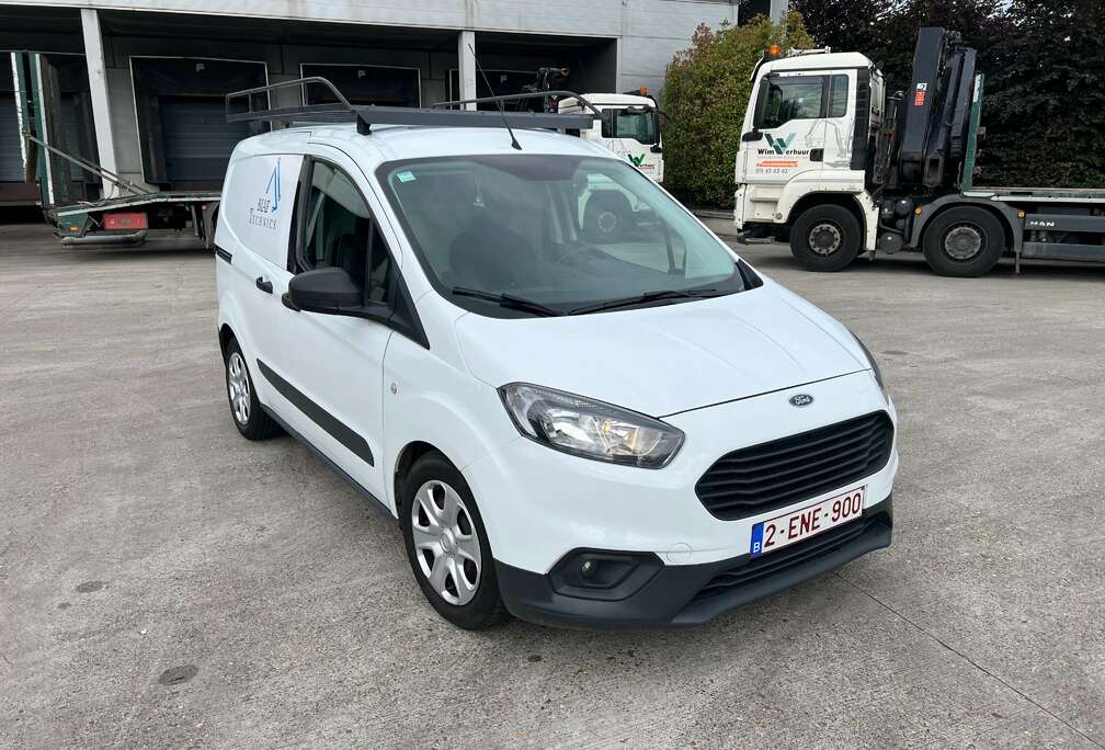 Ford Transit Courier S