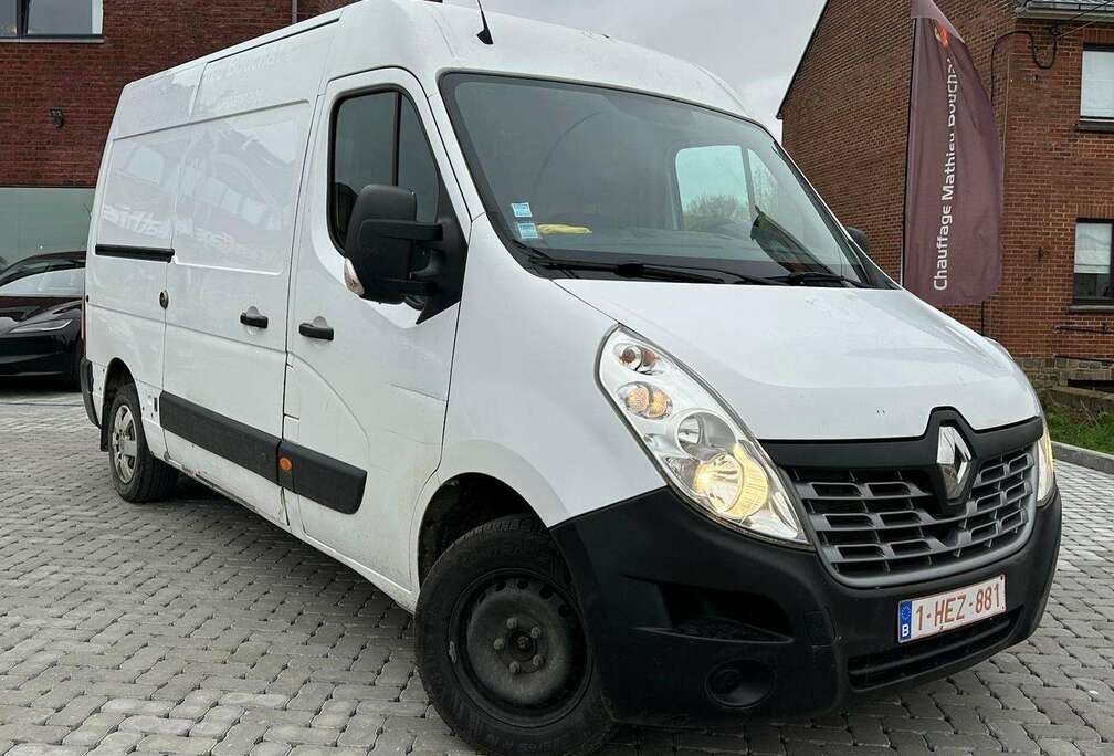 Renault 2.3 dCi 35 L3H1