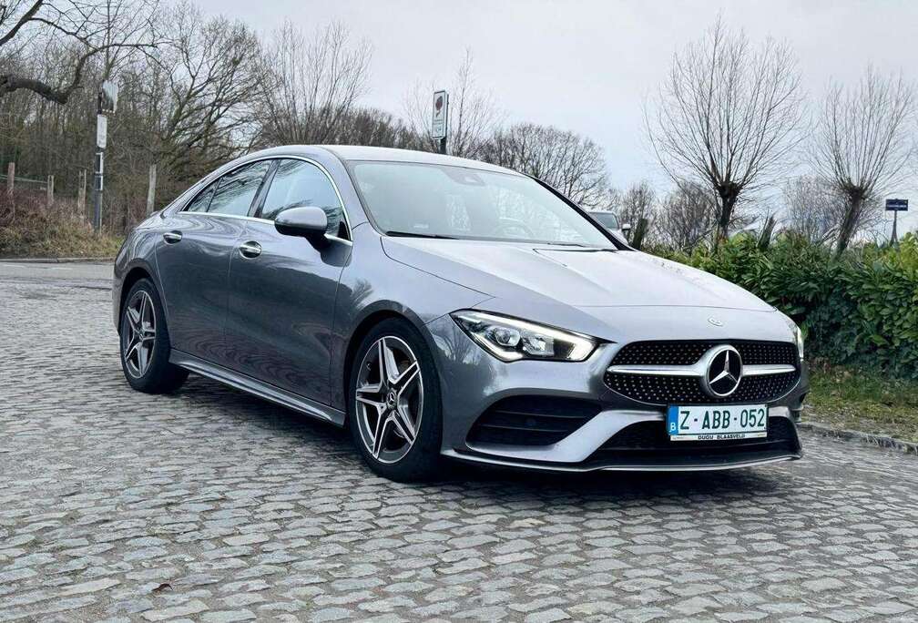 Mercedes-Benz CLA 180 AMG Line
