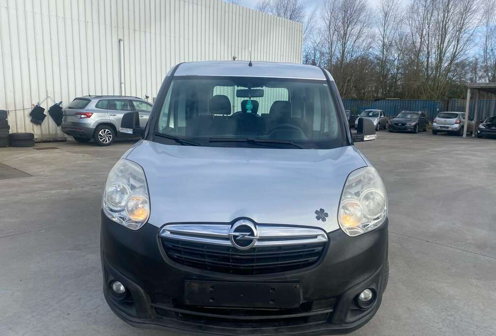 Opel 1.6 CDTI L1H1 Edition