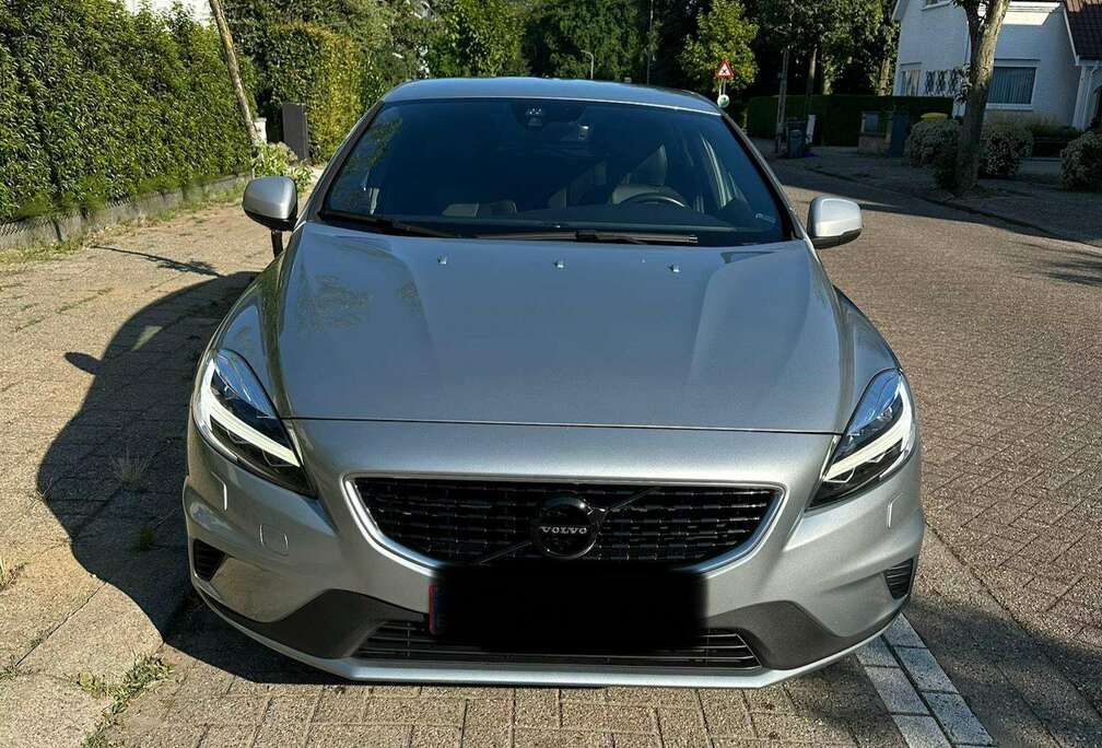 Volvo V40 2.0 D3 R-Design