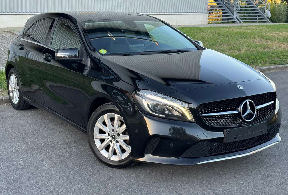 Mercedes-Benz A 180 LED-XENON-NAVI