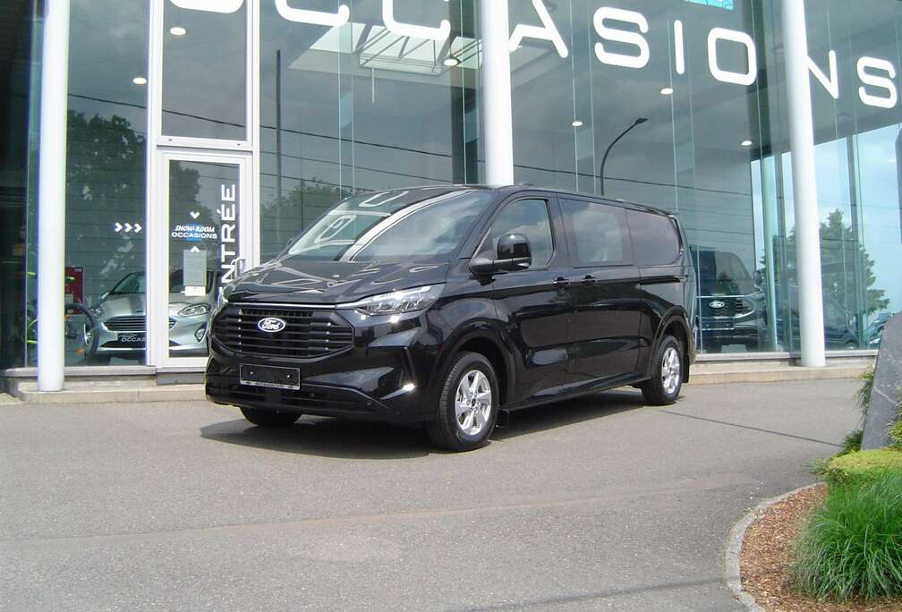 Ford LIMITED MULTI-USE 320L 5 PLACES