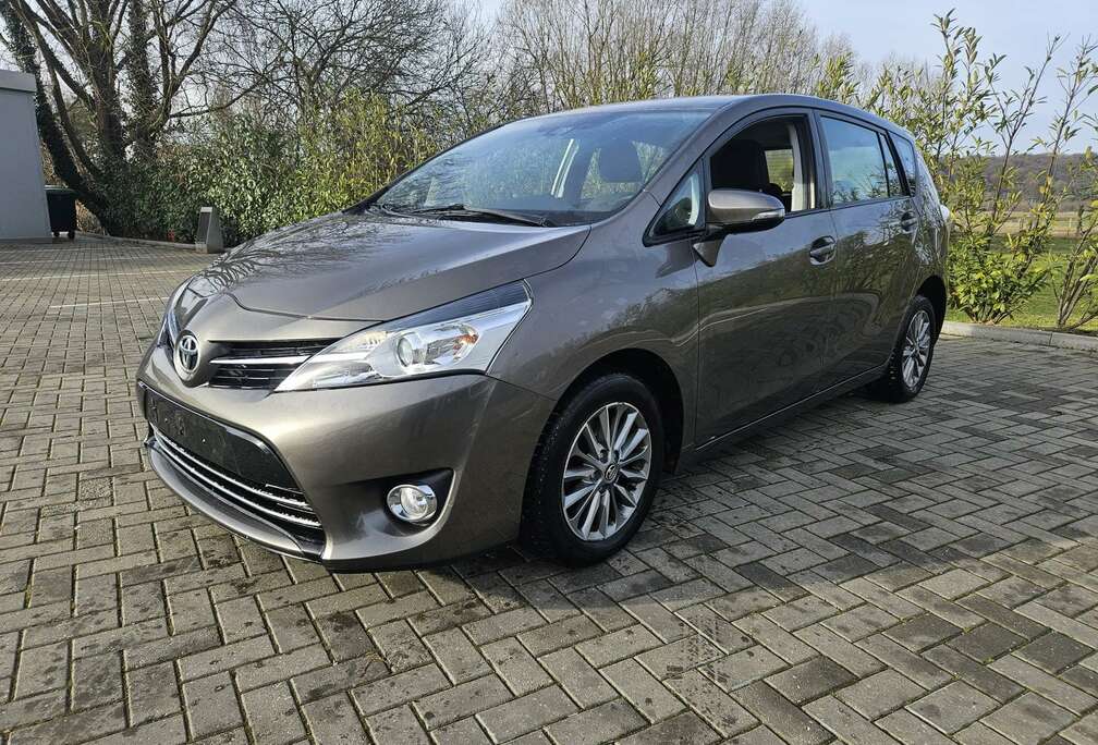 Toyota 1.6 D-4D 7 PLACES AIRCO