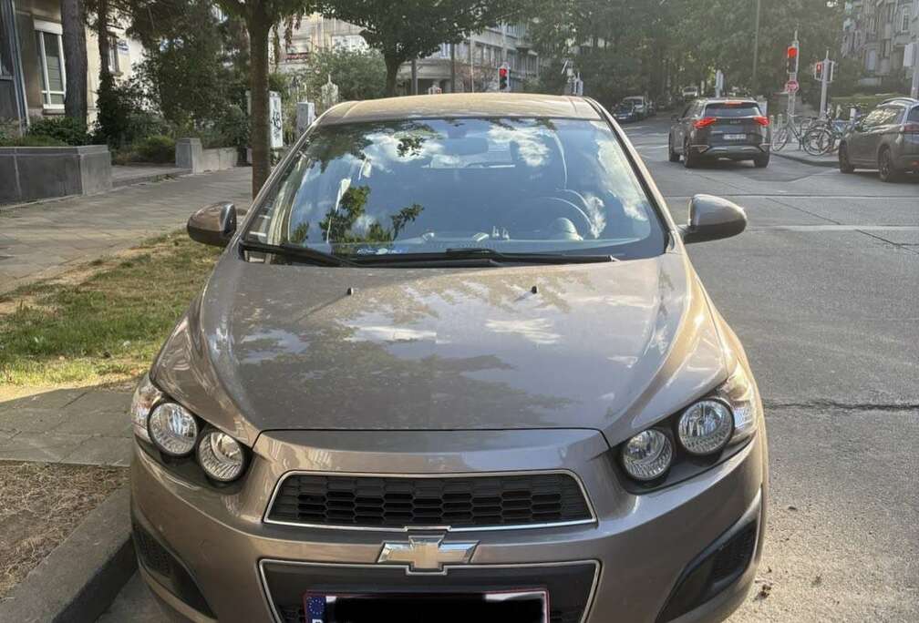 Chevrolet hatchback 1.2i L