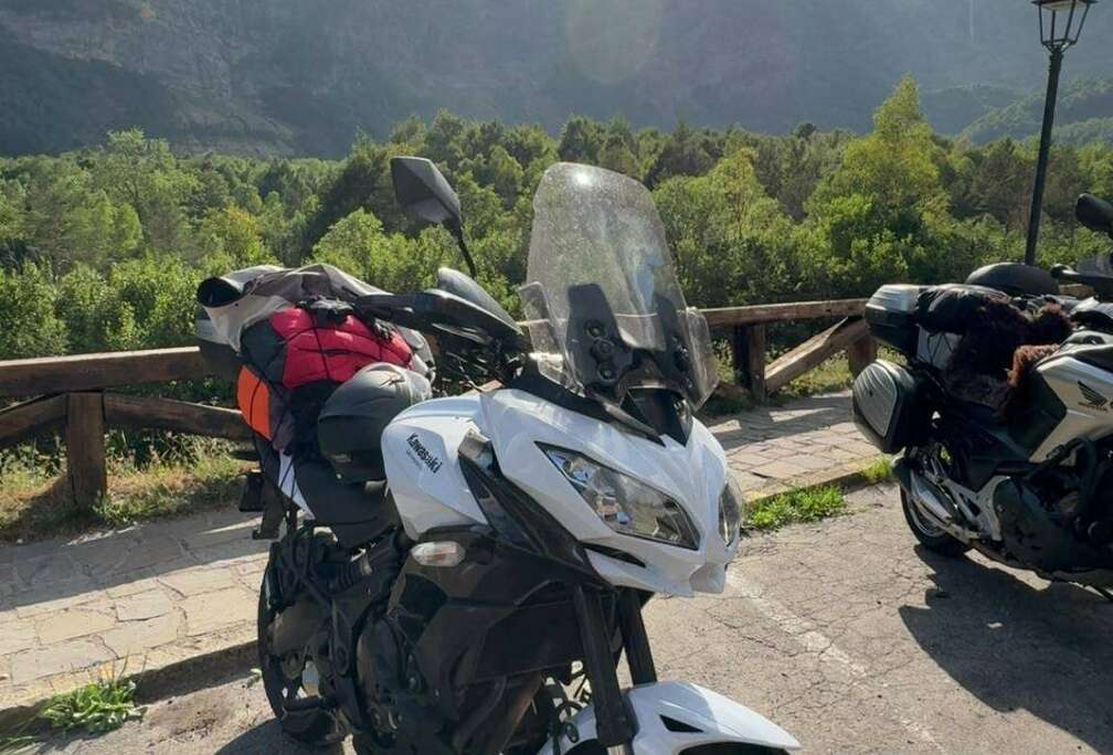 GT