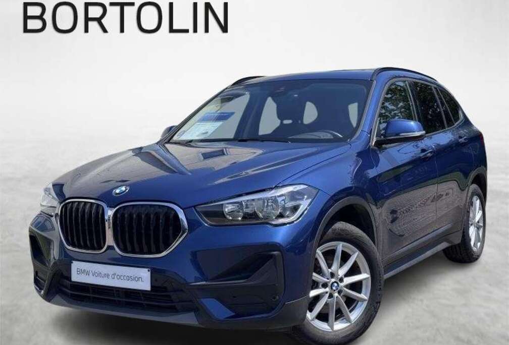 BMW sDrive 18i Toit Pano