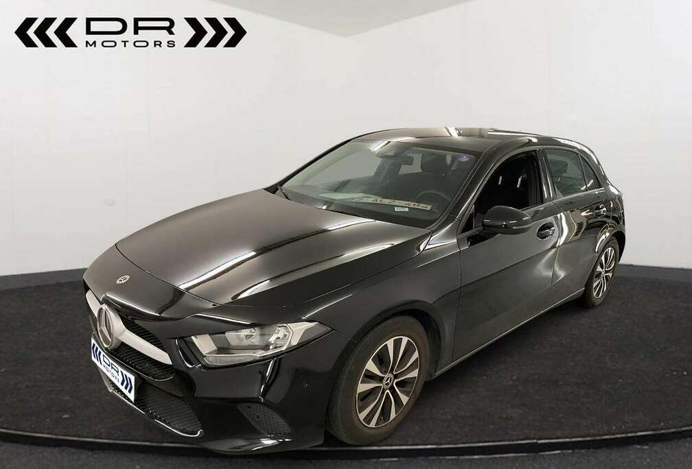 Mercedes-Benz BUSINESS SOLUTION - NAVI - 13.573km